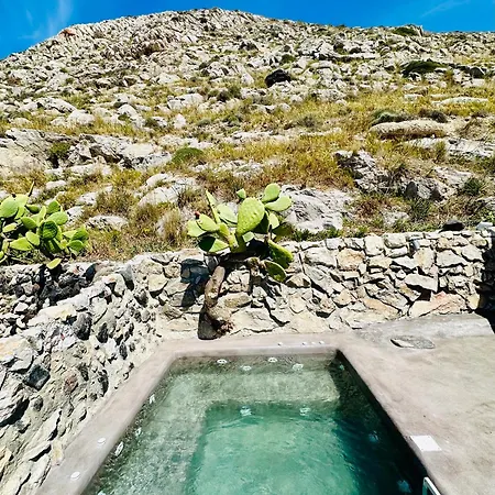 Canava In Santorini * Emporio (Santorini)