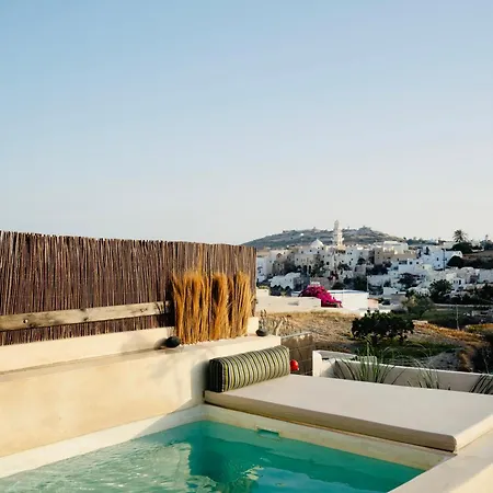 Canava In Santorini Emporio (Santorini)