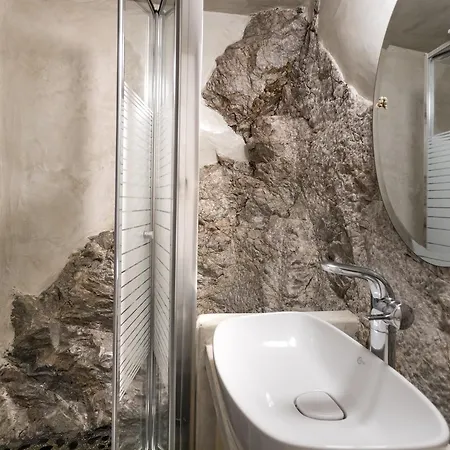 Villa Canava In Santorini